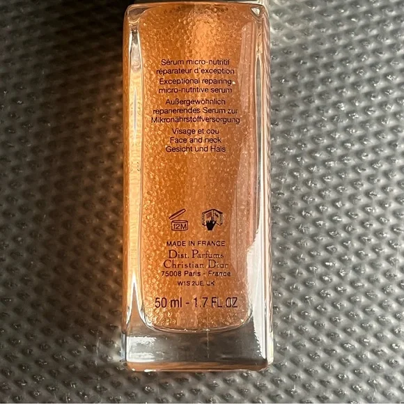 Dior Prestige La Micro-Huile de Rose Activated Serum, 1.7oz - Picture 3 of 4